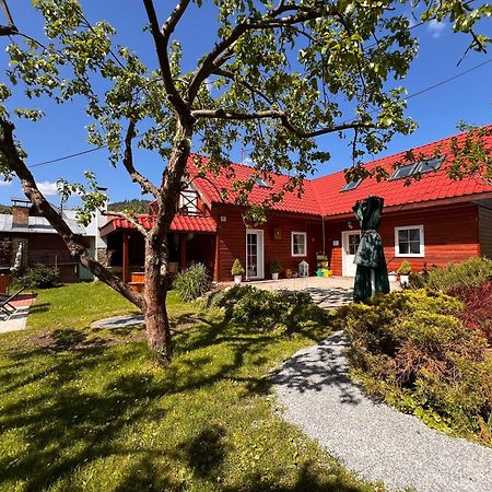 Villa Privát Barborka Stará Bystrica Esterno foto